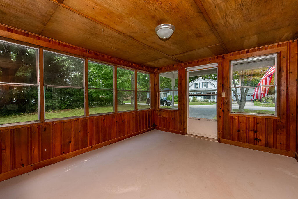 14 Ruth Street Sanford, ME 04073 - Photo 3 of 33 _DSC5299