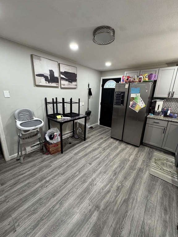 524 Goodwin Street Springfield, MA 01151 - Photo 4 of 16