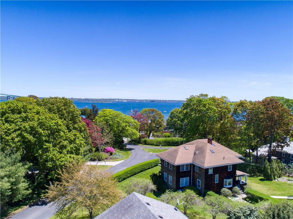 75 Longfellow Road Jamestown, RI 02835 - Photo 22 of 30 Gallery Image 22