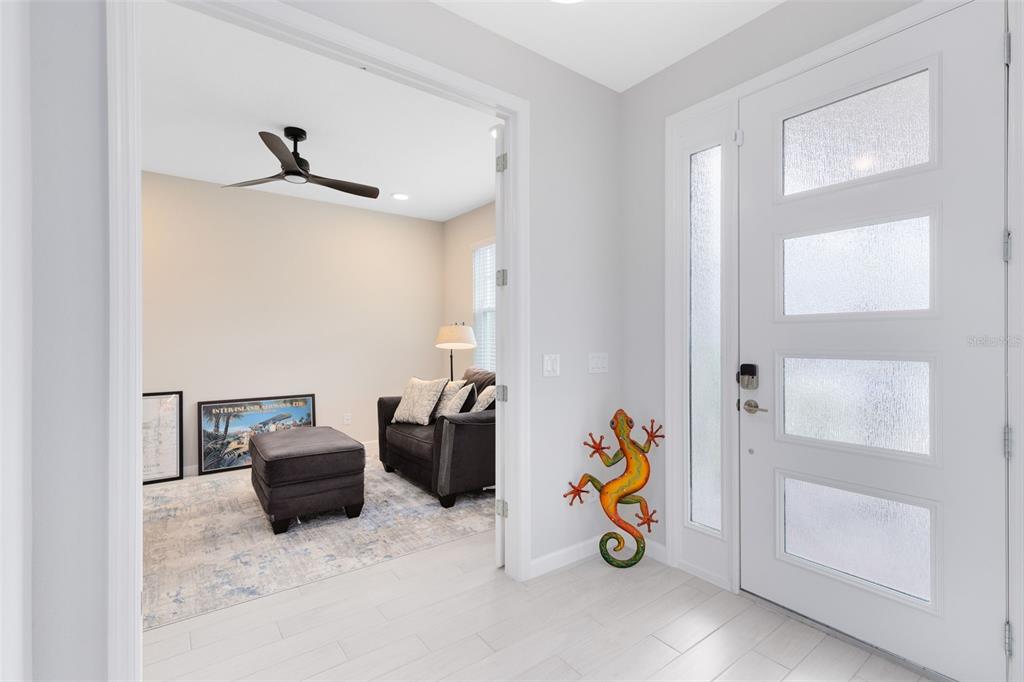 5229 Prairie Preserve Run St. Cloud, FL 34772 - Photo 5 of 36 a children room with furniture and closet