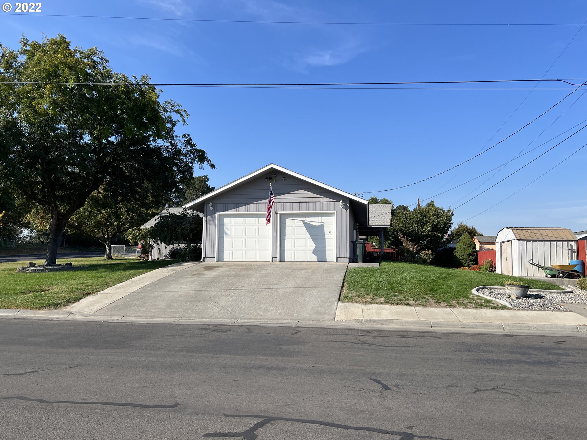 800 West Ridgeway Avenue Hermiston, OR 97838 - Photo 2 of 18 Gallery Image 2