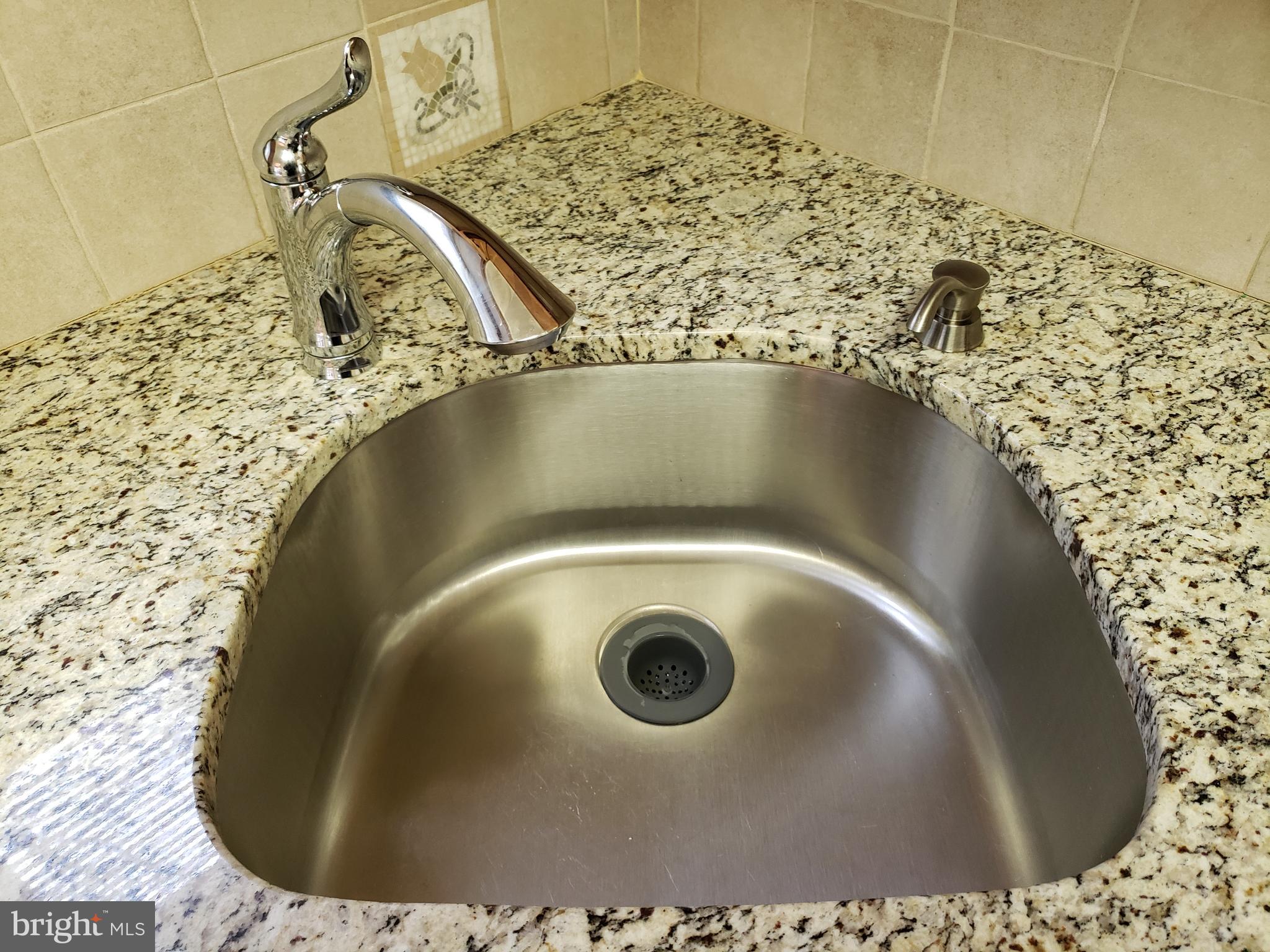 167-2 Echelon Road Voorhees, NJ 08043 - Photo 9 of 26 Undermounted Sink