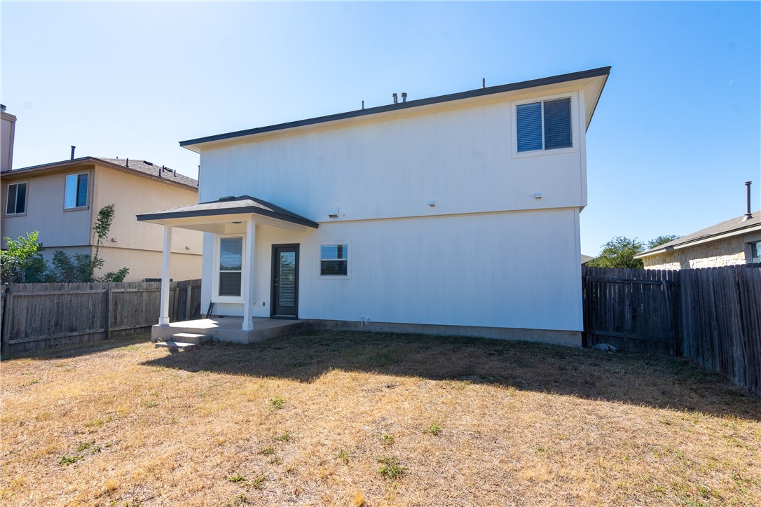 2605 Summerwalk Place Round Rock, TX 78665 - Photo 33 of 37 a front view of house with yard