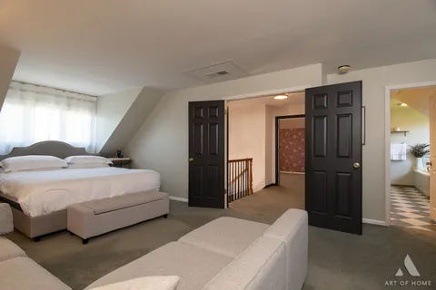 $749,900 | 829 Sylviawood Avenue, Park Ridge, IL 60068