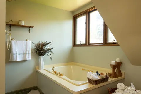 $749,900 | 829 Sylviawood Avenue, Park Ridge, IL 60068