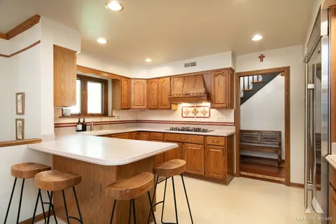 $749,900 | 829 Sylviawood Avenue, Park Ridge, IL 60068