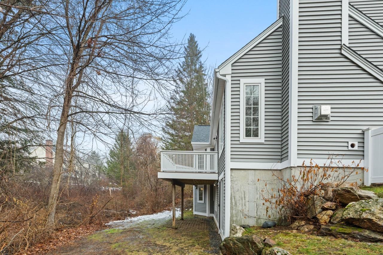 605 Straw Hill Road Manchester, NH 03104 - Photo 36 of 38 Gallery Image 36