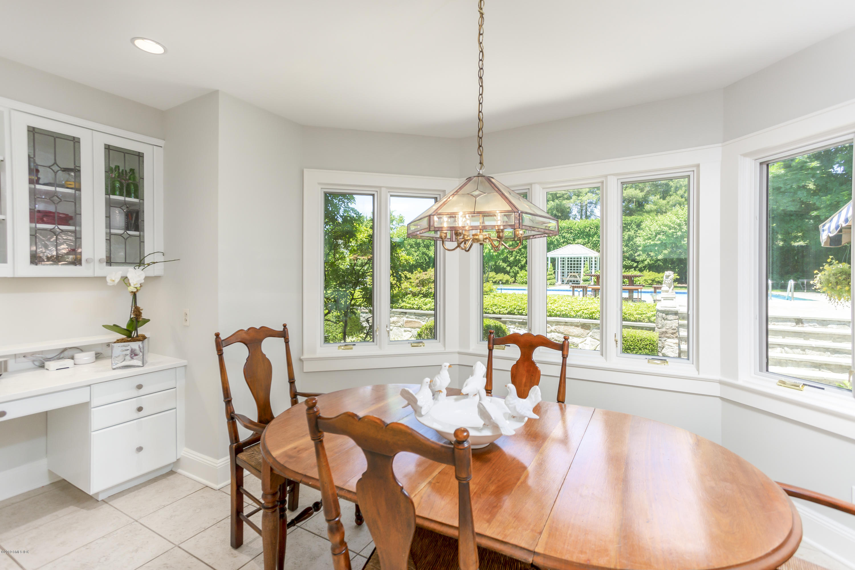 18 Crown Lane Greenwich, CT 06831 - Photo 12 of 24 18 Crown Lane-10