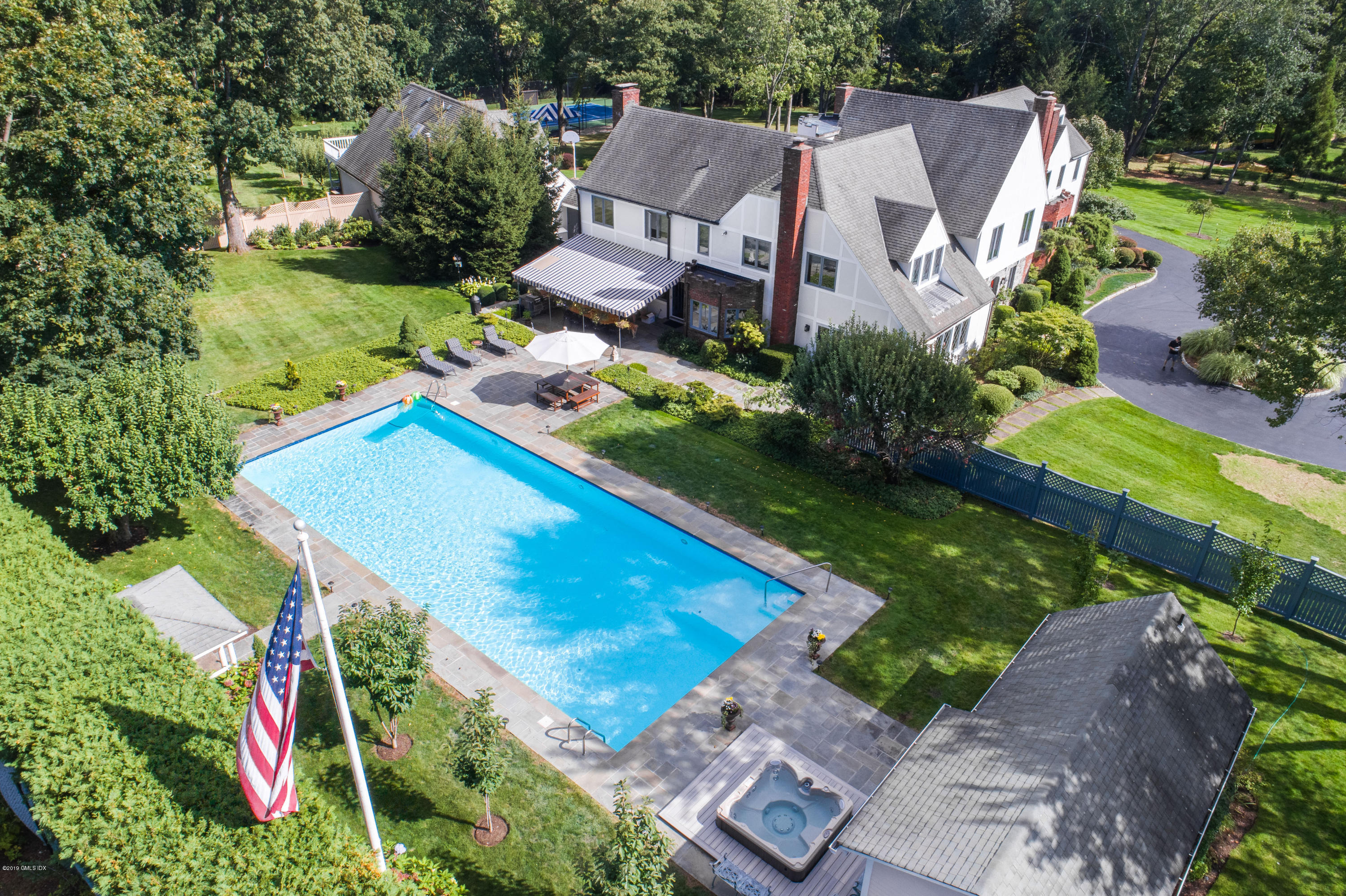 18 Crown Lane Greenwich, CT 06831 - Photo 20 of 24 CrownLane-7