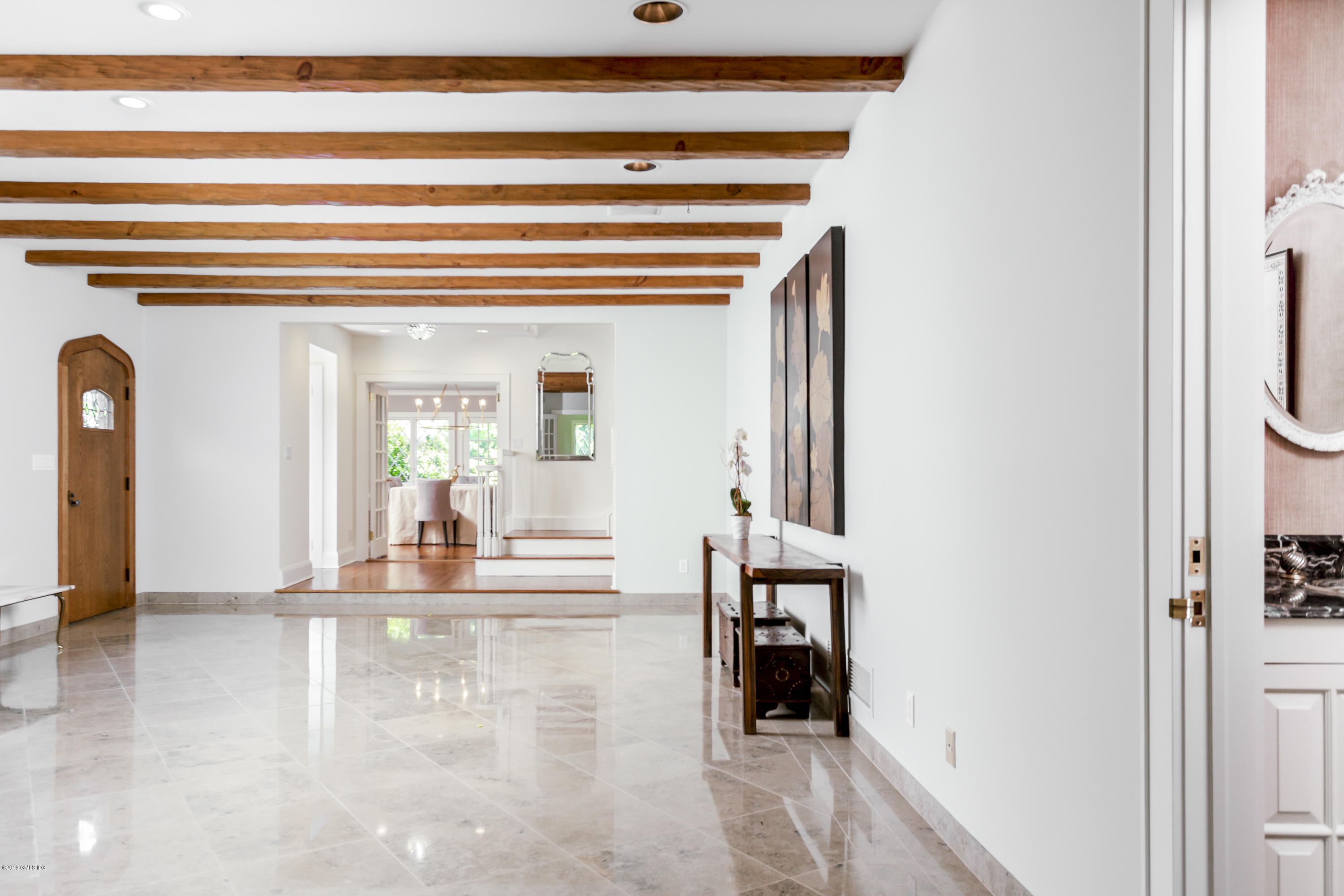 18 Crown Lane Greenwich, CT 06831 - Photo 4 of 24 18 Crown Lane-5