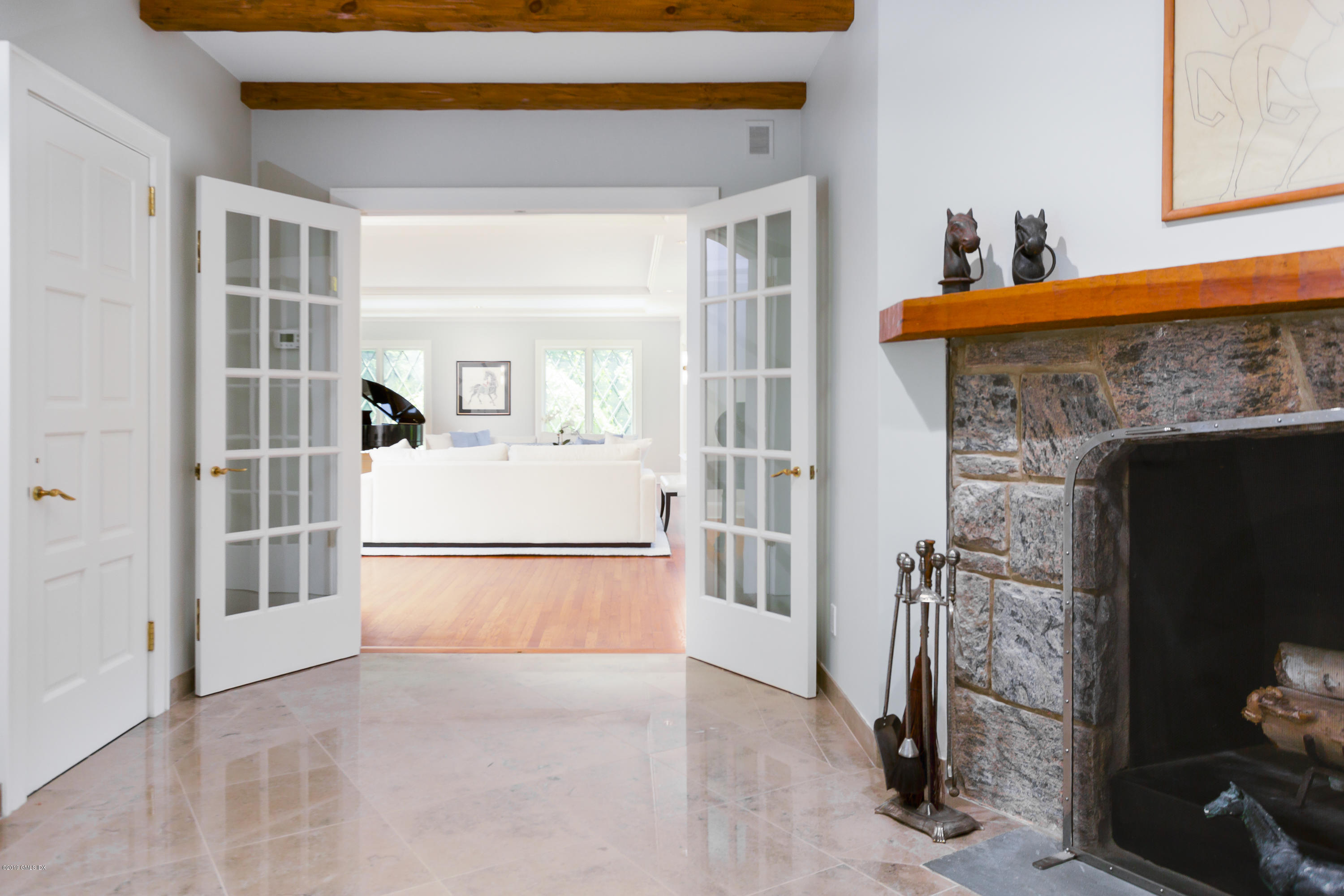 18 Crown Lane Greenwich, CT 06831 - Photo 5 of 24 18 Crown Lane-6