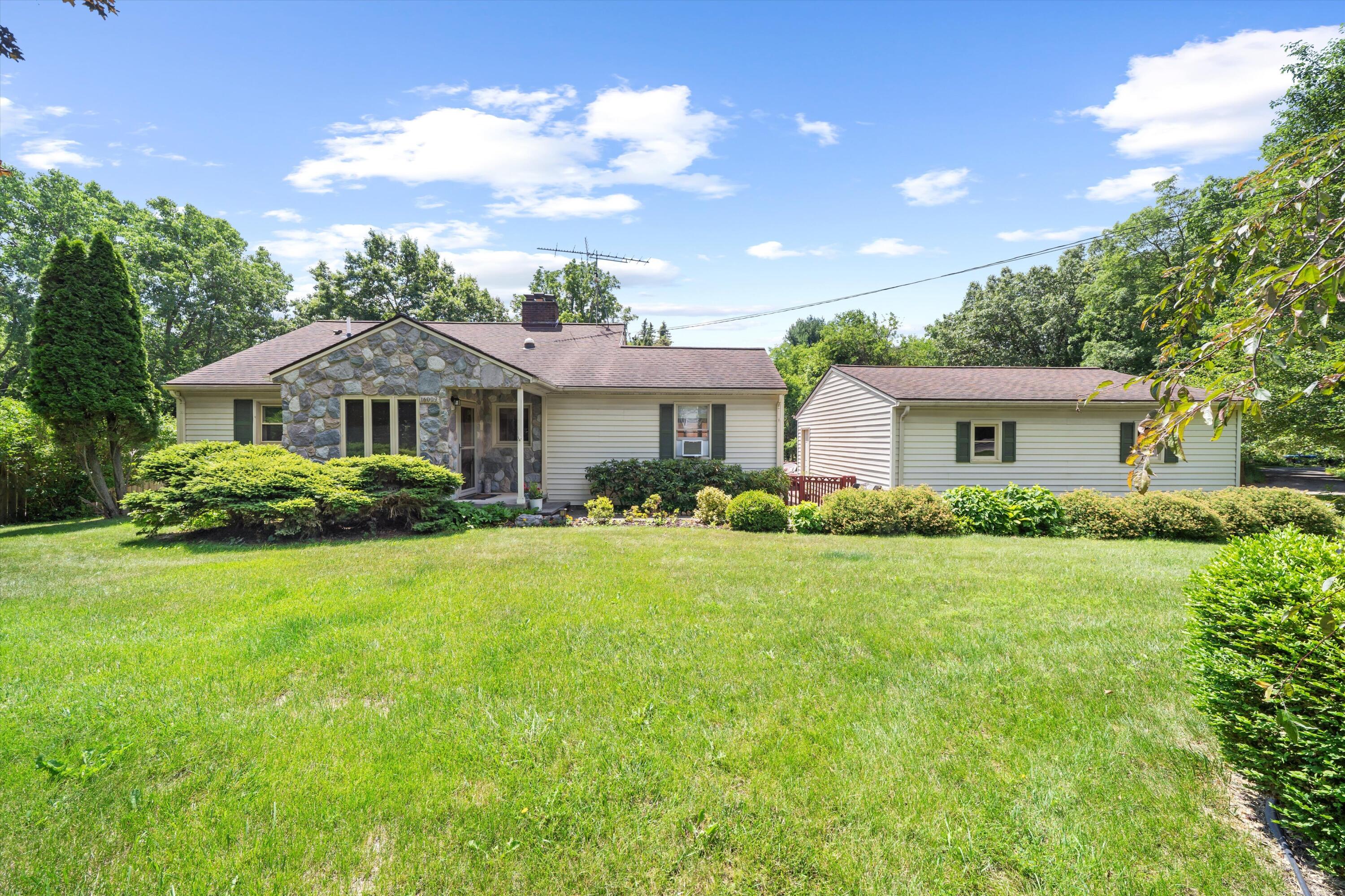 16009 Cavanaugh Lake Road Chelsea, MI 48118 - Photo 56 of 56 Front