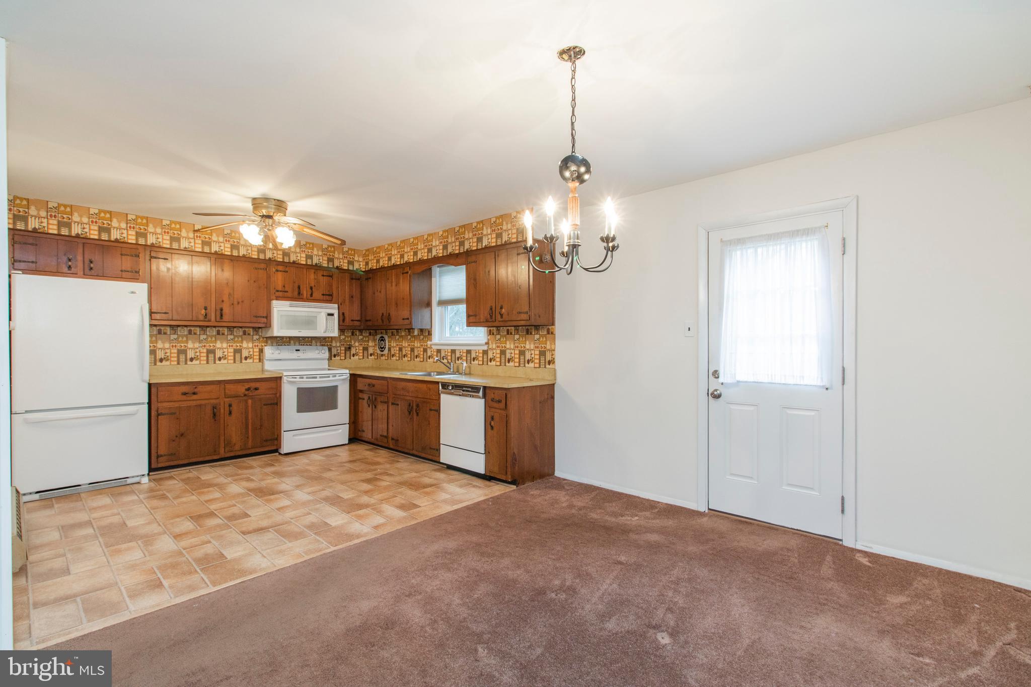 3128 Wild Run Road Pennsburg, PA 18073 - Photo 7 of 32 Gallery Image 7