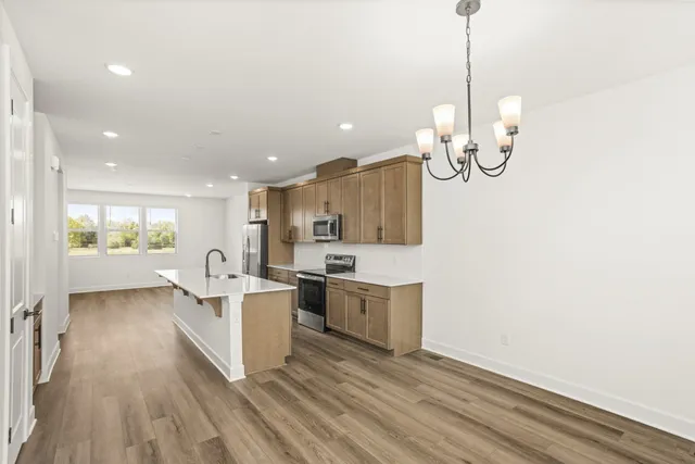 $430,640 | 150 Barton Vlg Boulevard, Lebanon, TN 37090