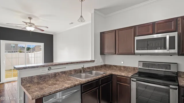 $1,325 | 229 Caldwell Loop, Jacksonville, NC 28546