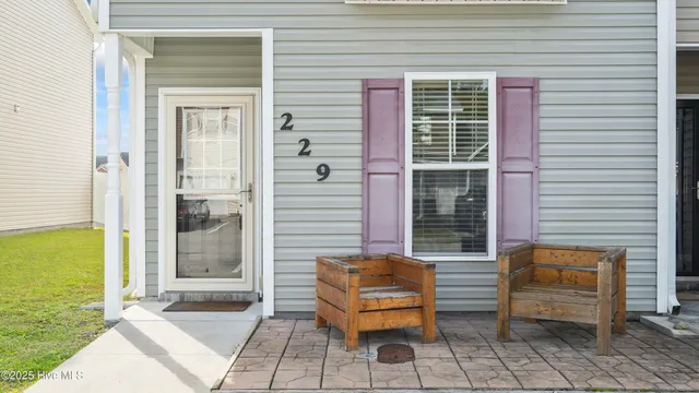 $1,325 | 229 Caldwell Loop, Jacksonville, NC 28546