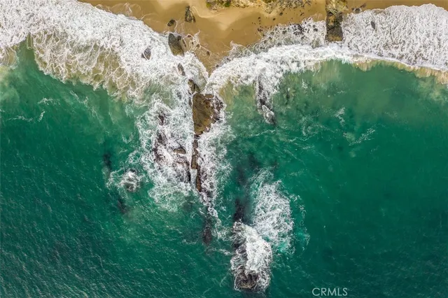 $5,200 | 237 Calliope Street, Laguna Beach, CA 92651