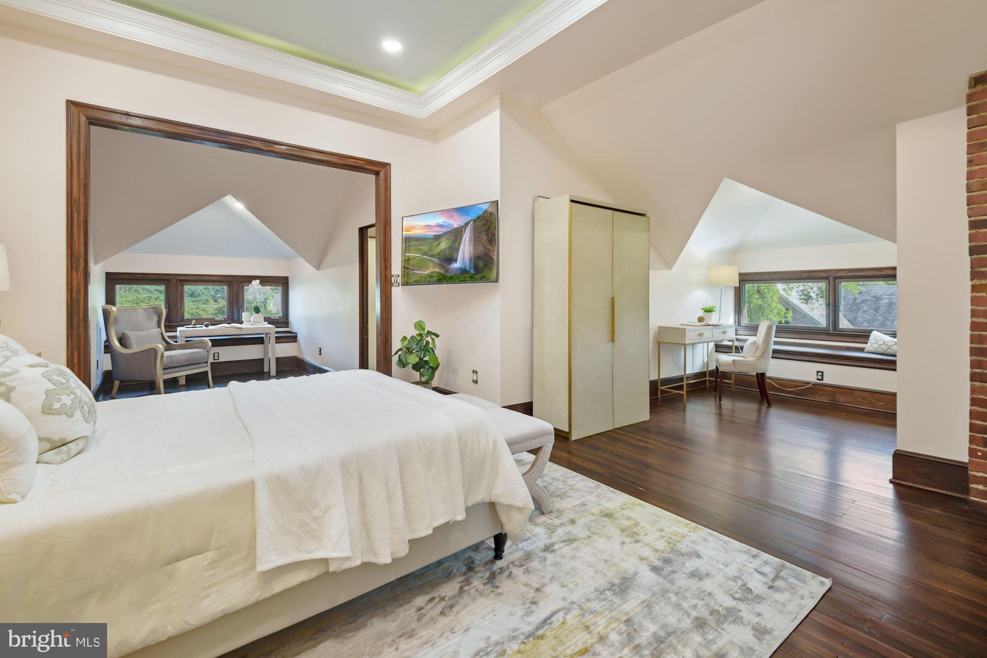 6812 Connecticut Avenue Chevy Chase, MD 20815 - Photo 25 of 37 Owner's suite has several flexible spaces