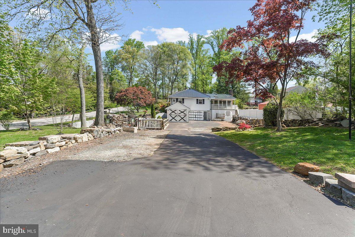 225 Chestnut Street Newtown Square, PA 19073 - Photo 43 of 46