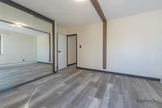 $94,999 | 7337 South South Shore Drive, Unit 902, Chicago, IL 60649