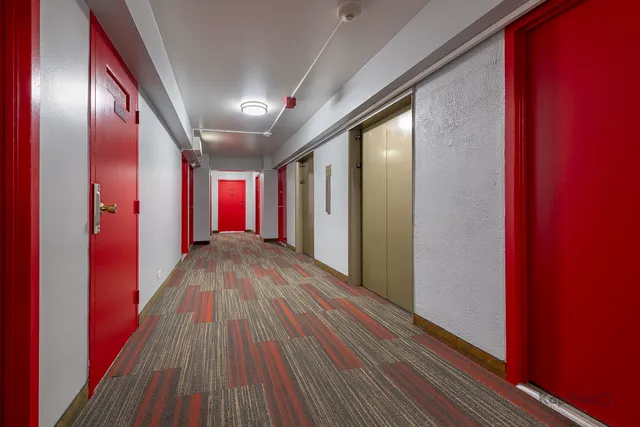 $94,999 | 7337 South South Shore Drive, Unit 902, Chicago, IL 60649