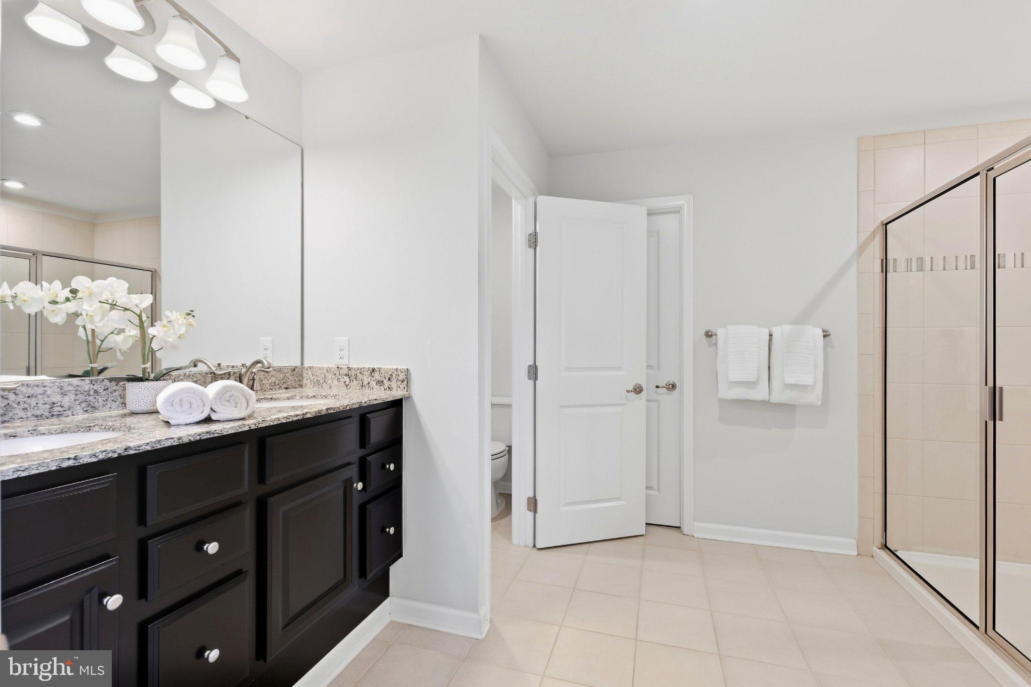 47 Ryans Mill Road Jamison, PA 18929 - Photo 33 of 60 Ensuite bath w/ dual vanities & a water closet