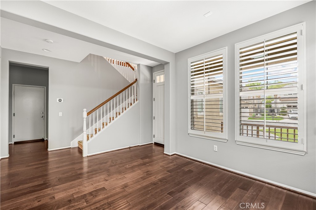 11500 Santini Lane Porter Ranch, CA 91326 - Photo 12 of 39