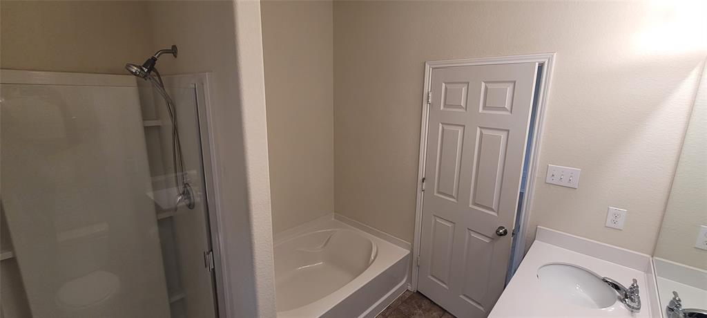 2433 Simmental Road Fort Worth, TX 76131 - Photo 11 of 14