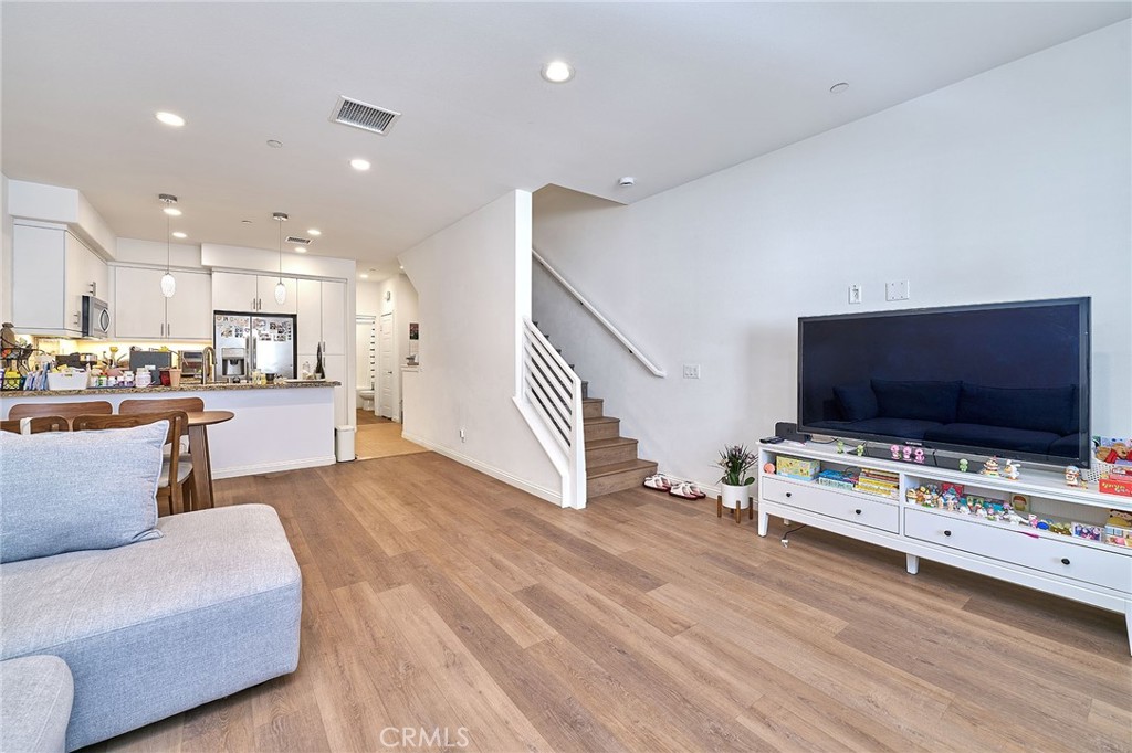 5868 Spring Street Buena Park, CA 90621 - Photo 4 of 31