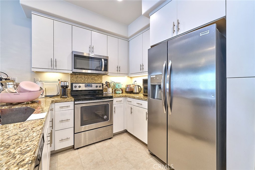 5868 Spring Street Buena Park, CA 90621 - Photo 7 of 31