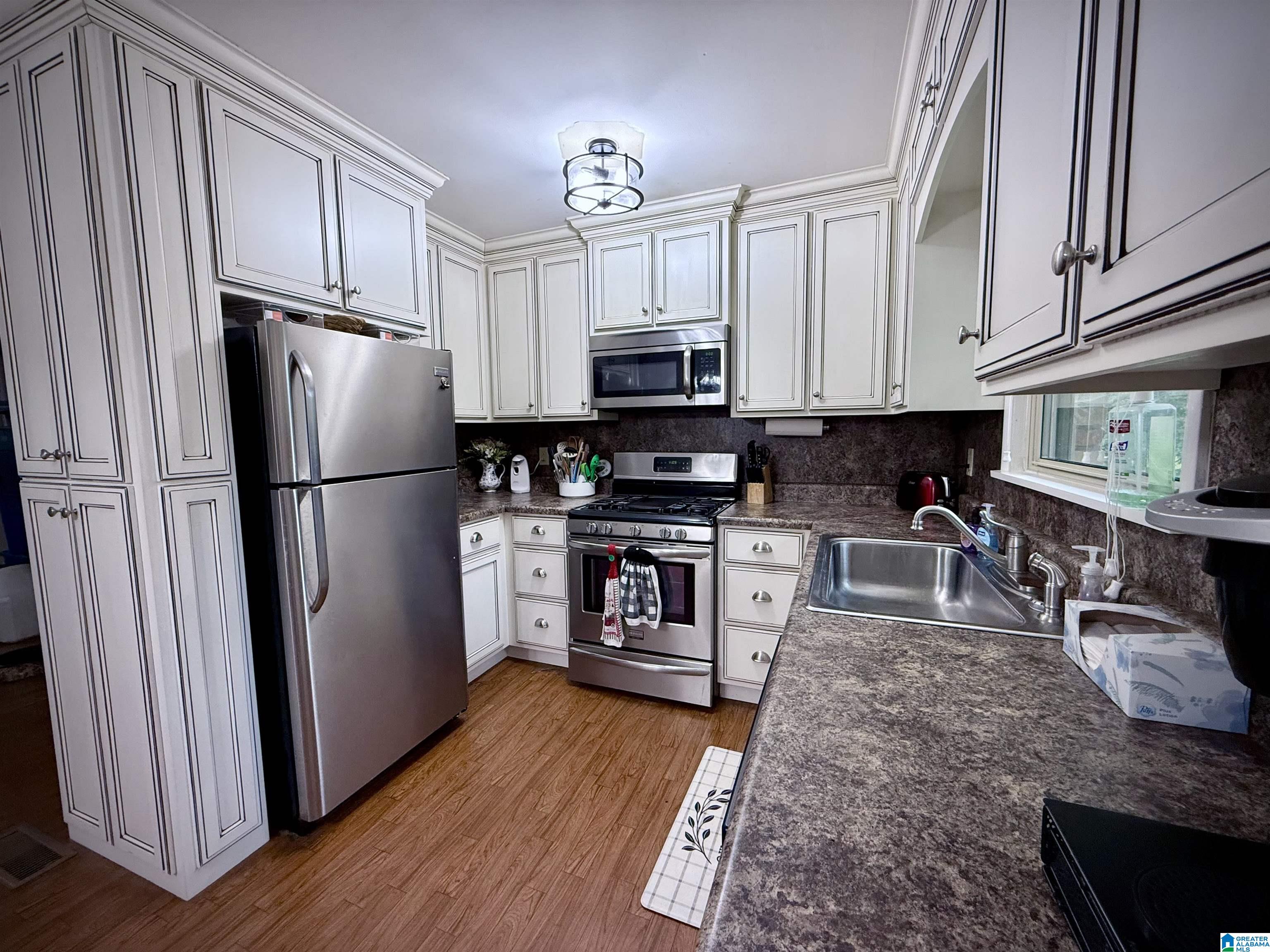 2288 Deaver Walker Road Cleveland, AL 35049 - Photo 17 of 32