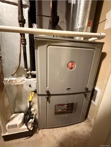 a close view of washer and dryer