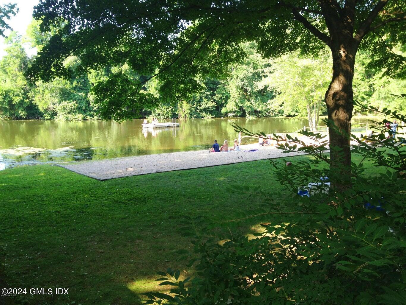 34 Loading Rock Road Riverside, CT 06878 - Photo 30 of 41 Association's Private Beach