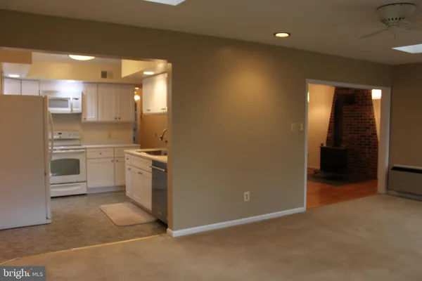 $4,000 | 6210 Cottonwood Street, McLean, VA 22101