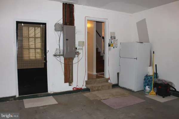 $4,000 | 6210 Cottonwood Street, McLean, VA 22101