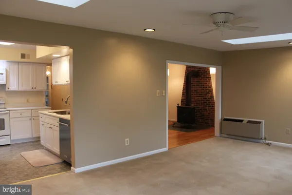 $4,000 | 6210 Cottonwood Street, McLean, VA 22101