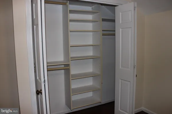 $4,000 | 6210 Cottonwood Street, McLean, VA 22101