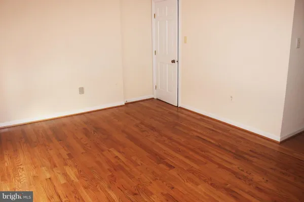 $4,000 | 6210 Cottonwood Street, McLean, VA 22101