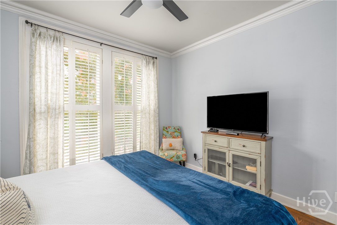 1 West York Street, Unit D Savannah, GA 31401 - Photo 16 of 33