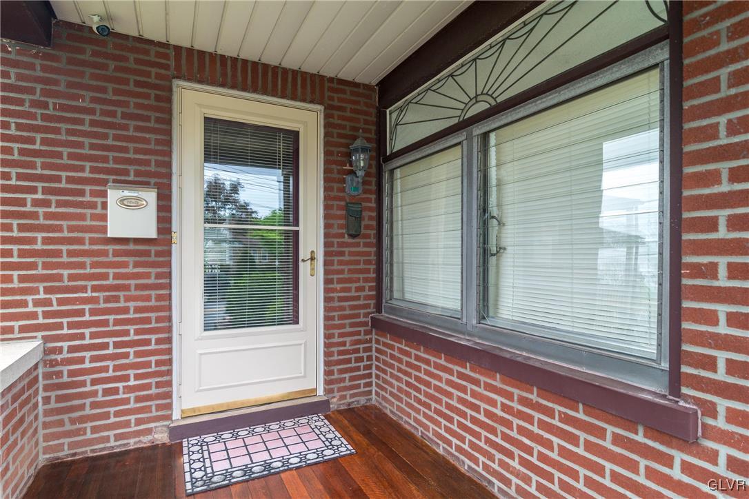 1014 Easton Road Hellertown, PA 18055 - Photo 3 of 21 Gallery Image 3