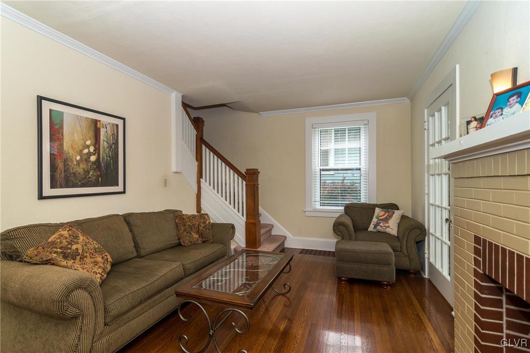 1014 Easton Road Hellertown, PA 18055 - Photo 4 of 21 Gallery Image 4