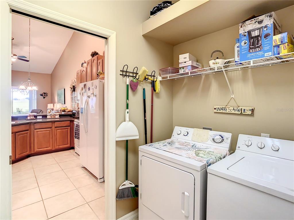 2646 Rutledge Court Winter Haven, FL 33884 - Photo 15 of 23 a view of bathroom