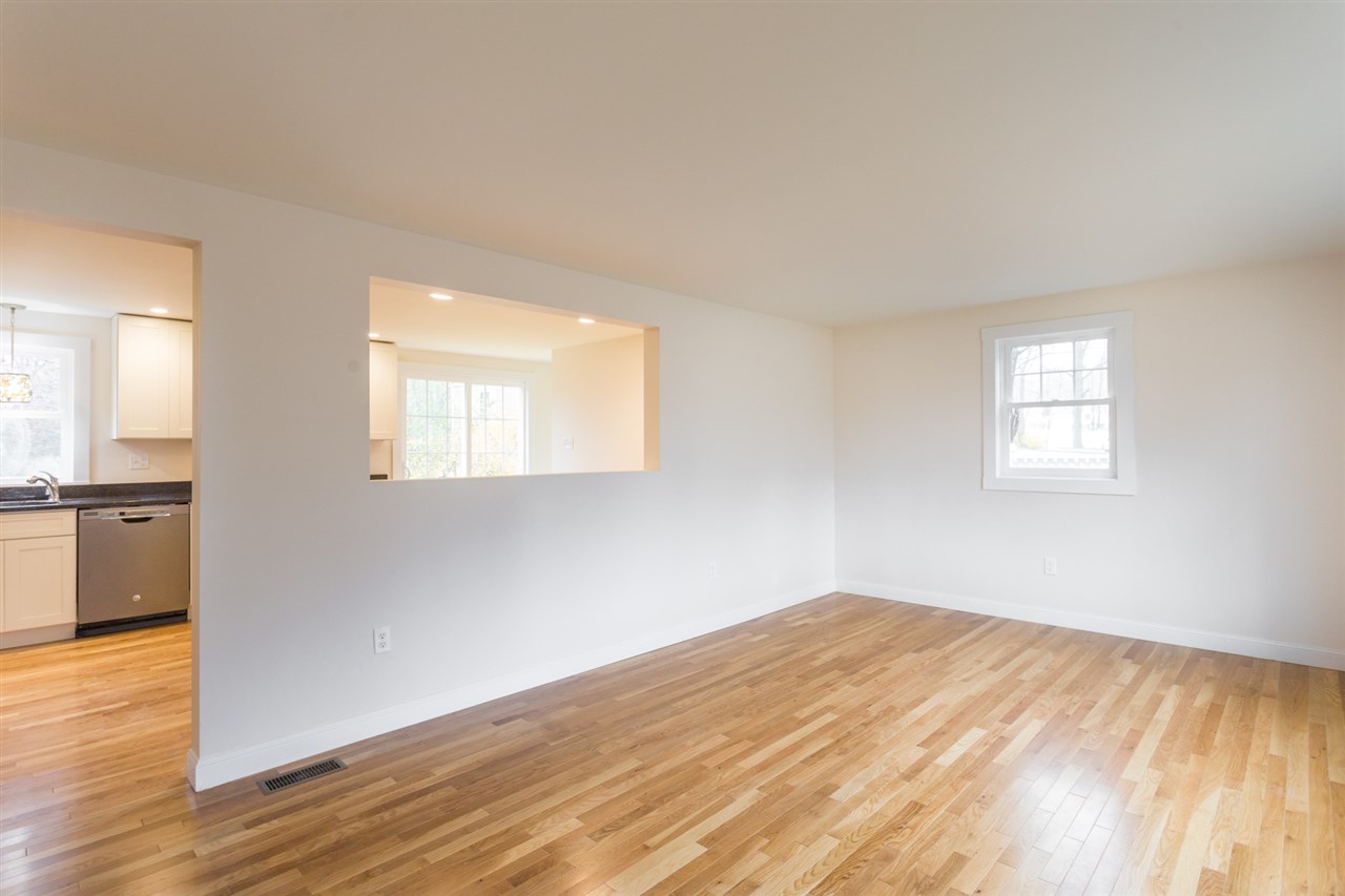 329 High Street Hampton, NH 03842 - Photo 12 of 40