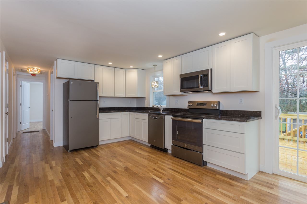 329 High Street Hampton, NH 03842 - Photo 6 of 40
