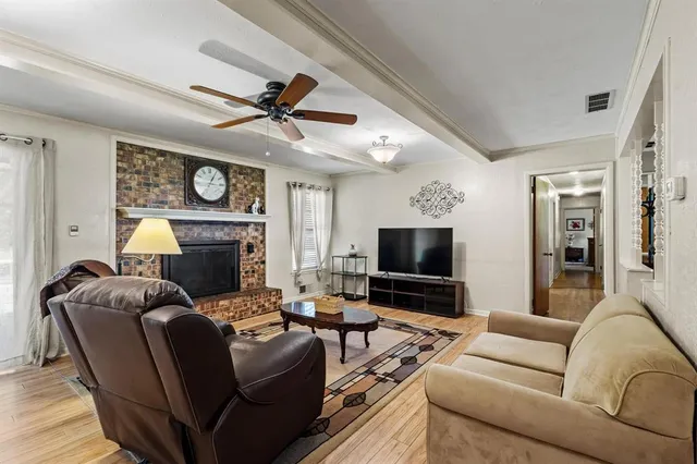 $340,000 | 2025 Woodlake Road, Denison, TX 75021