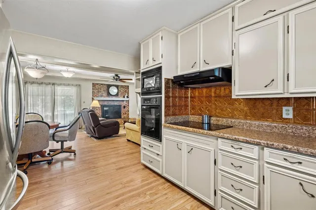 $340,000 | 2025 Woodlake Road, Denison, TX 75021