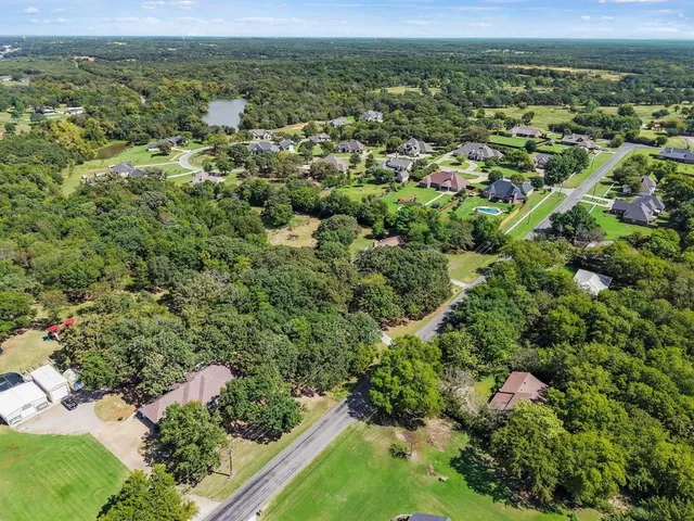 $340,000 | 2025 Woodlake Road, Denison, TX 75021