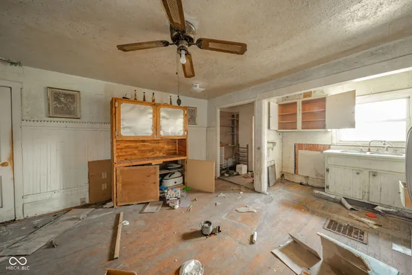 $85,000 | 3935 East Brown Road, New Castle, IN 47362