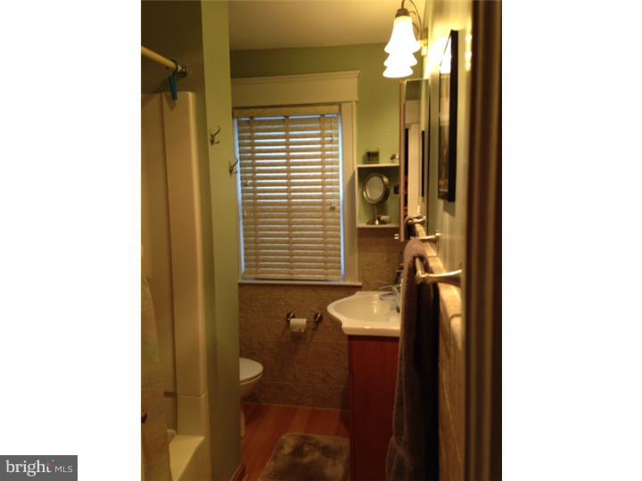 417 Spring Road Havertown, PA 19083 - Photo 14 of 25 Bathroom