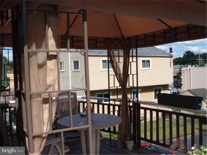 417 Spring Road Havertown, PA 19083 - Photo 23 of 25 Deck